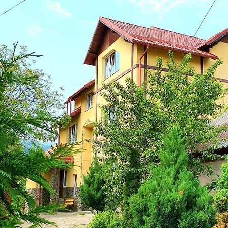 فيلا Gutsulska Oselya ياريمتشي المظهر الخارجي الصورة